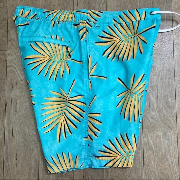 Reef Hawaiian Board Shorts Swim Trunks Floral Size 34 Floral Beach Summer 35x8 - Picture 2 of 10